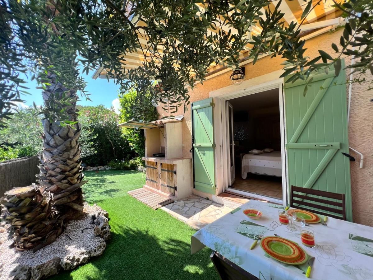 Bastide Du Levant Sainte-Maxime Esterno foto